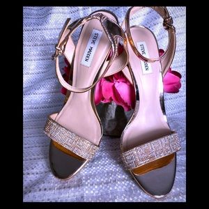 Steve Madden leather Leona heels in rose gold